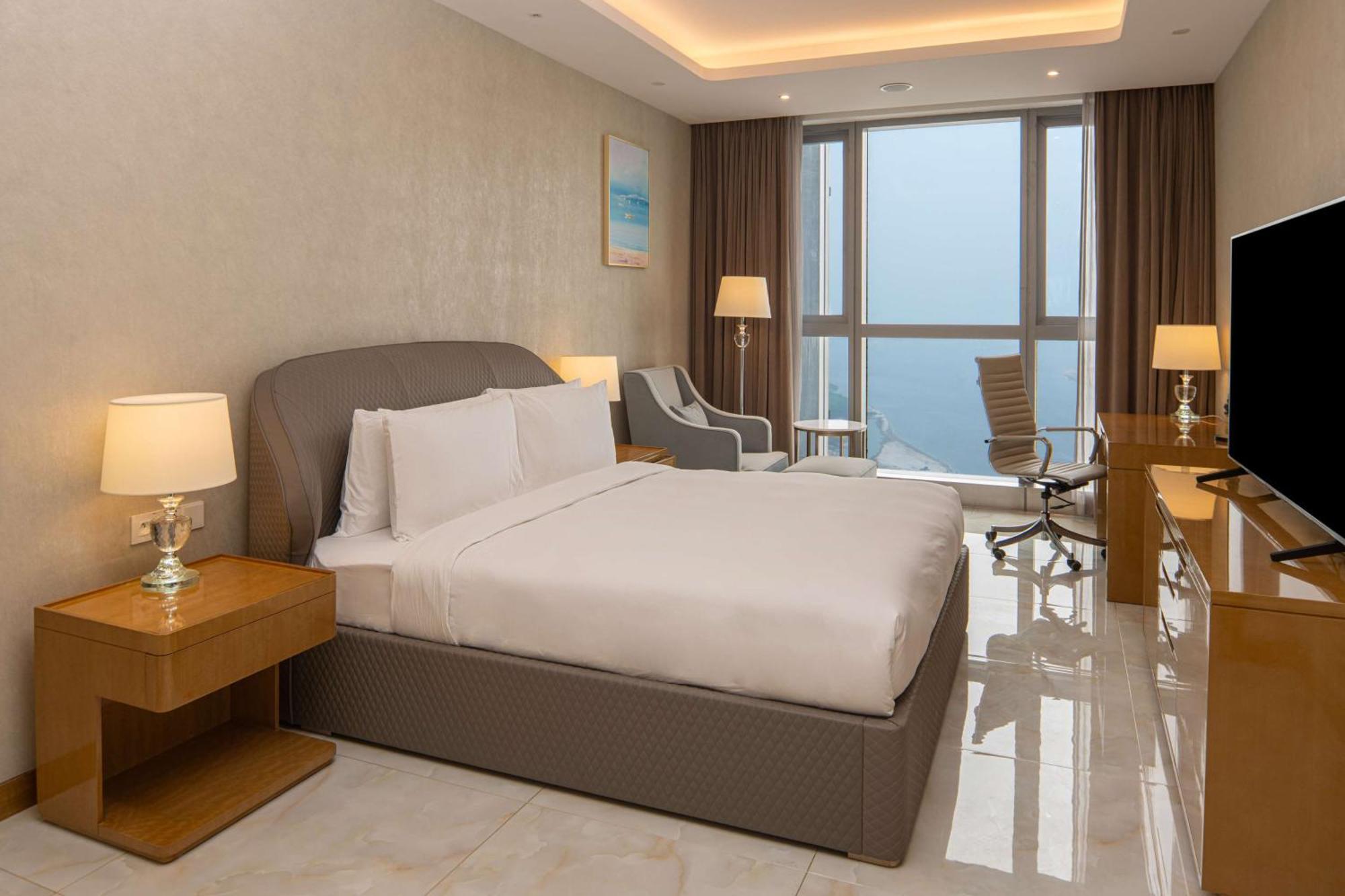 Hilton Brazzaville Les Tours Jumelles Hotel & Residences Luaran gambar