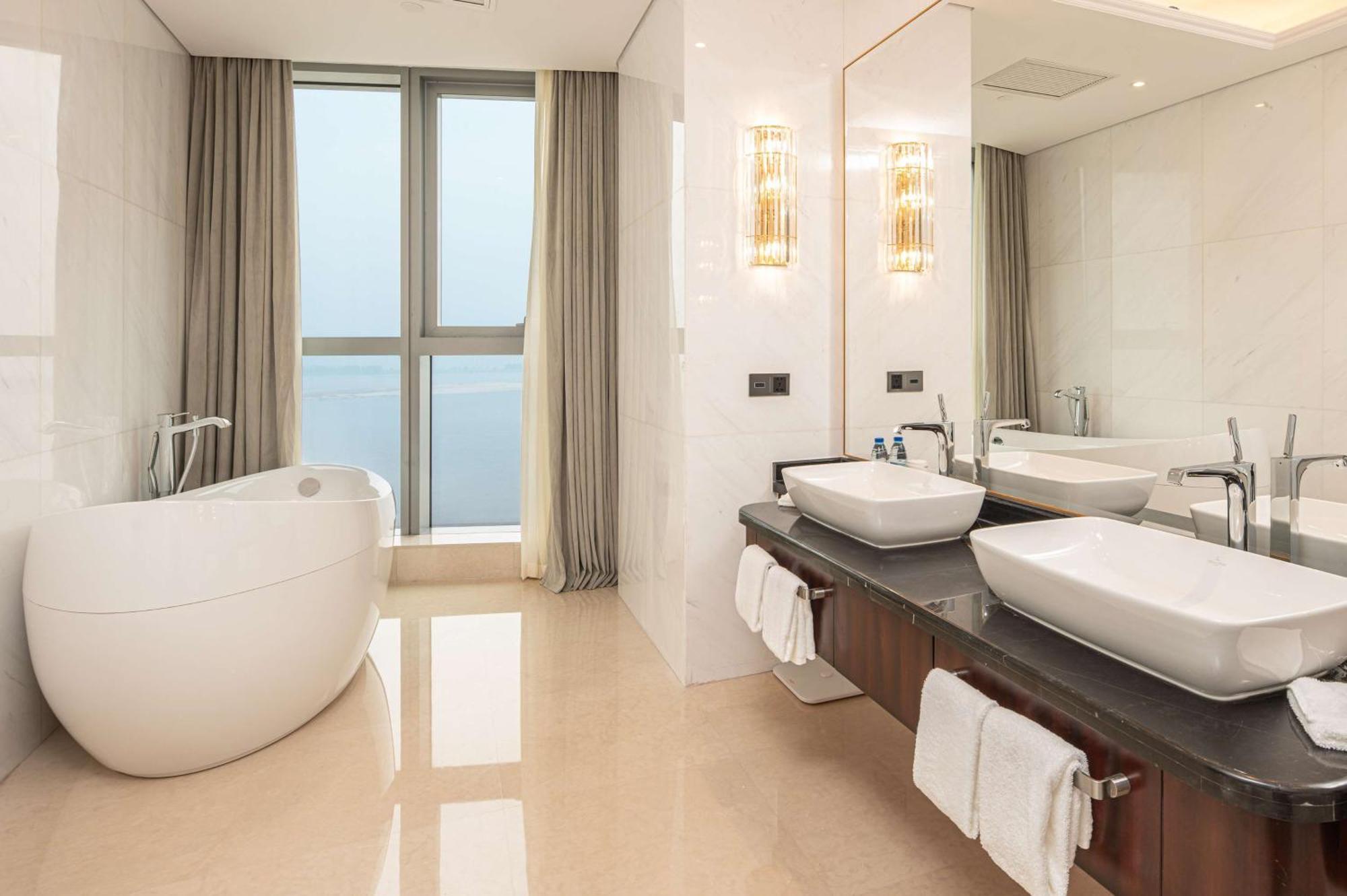 Hilton Brazzaville Les Tours Jumelles Hotel & Residences Luaran gambar