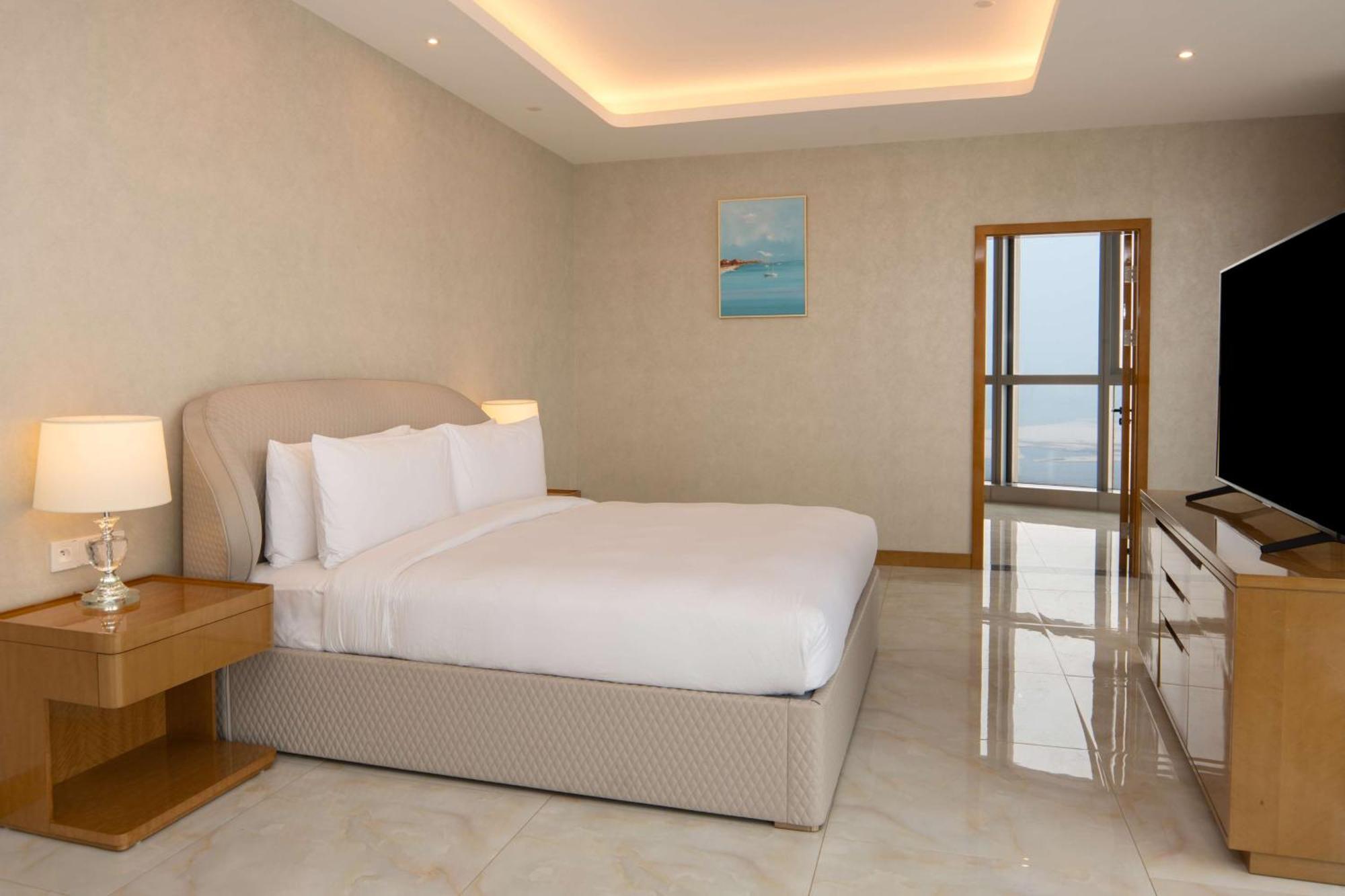 Hilton Brazzaville Les Tours Jumelles Hotel & Residences Luaran gambar